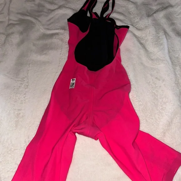 finis kneeskin size 22 - Picture 2 of 3